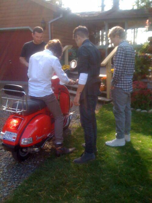 Embedded image permalink