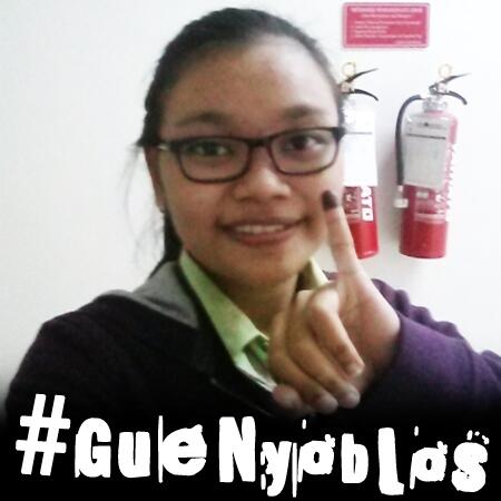 kompascom's tweet photo. Nyoblos di pemilu adalah sebuah tindakan melawan ketidakpedulian akan nasib negeri Indonesia #GueNyoblos http://t.co/t2XcqxwguR