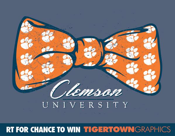 TTGrafx's tweet photo. RT for chance to win this shirt. Winner will be randomly selected Thurs morning! http://t.co/H92rSBRmp5 http://t.co/35GcAjKJUG