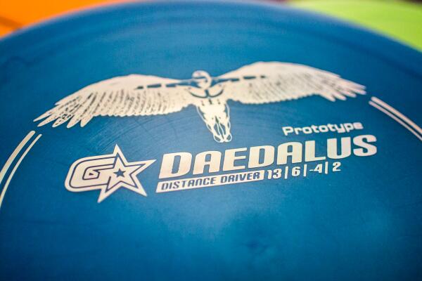 HIX375's tweet image. Brand New Disc! Proto #Daedalus #giveaway from @innovadiscs! #DiscGolf  innovadiscs.com/home/626-gstar… last chance WML!