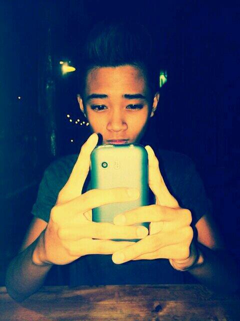_aevinHuston's tweet photo. Heyy :3 Say something ? #TheMalik's http://t.co/2Eqg5bukYQ