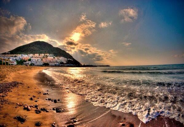 AngelCapel's tweet photo. Mi Almeria,rincones únicos,magia... #SanJosé #Almeriaisdifferent #orgulloAlmeriense http://t.co/ZYVNop6drV
