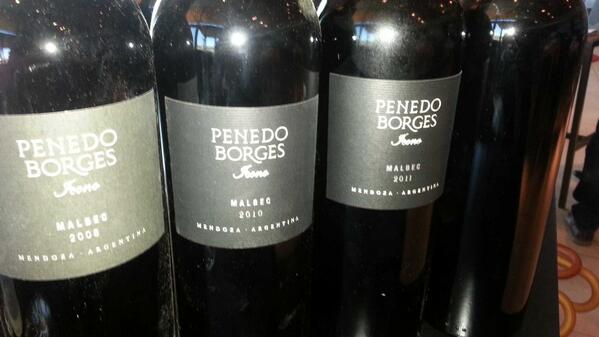 RT <a href="/caminosdelvino_/">Caminosdelvino.com</a>: Degustación <a href="/PenedoBorges/">Penedo Borges</a> ICONO con Jorge Correa (enólogo) y Sebastián San Martín (agrónomo)