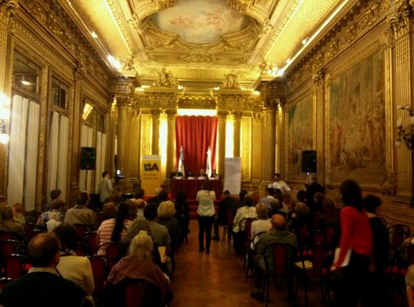Comenzando la presentacion del libro EXODO-SHMOT en el Salon Dorado de la Casa de la Cultura #FEDECC