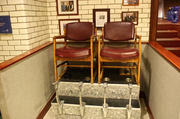 patrickdburn's tweet image. WHAT THE FRICK?
 m.washingtonpost.com/local/md-polit…