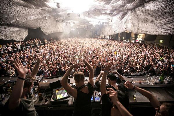 .<a href="/Time_Warp/">Time Warp</a>