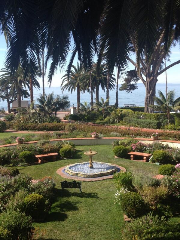 AfterglowbyA's tweet photo. Afterglow at the Four Seasons Resort The Biltmore @FSSantaBarbara #luxury #fsspa #butterflybeach @InfinitySun http://t.co/xpeOlmgVWe