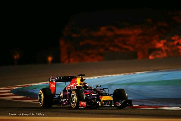 ChrisyHorner's tweet photo. Ah, my baby looking nice under the Bahrain floodlights http://t.co/tf6j7wIUVm