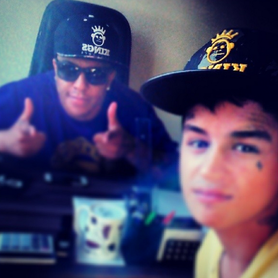 OfcMcmenorDaVd's tweet photo. ✌ ♚ Nos usamos KINGS @igormoraiskings #TopdoMomento #Nossonivel @mcdanadooficial http://t.co/l01DIVMqC6