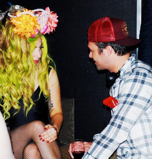 GAGAFCV tweet picture