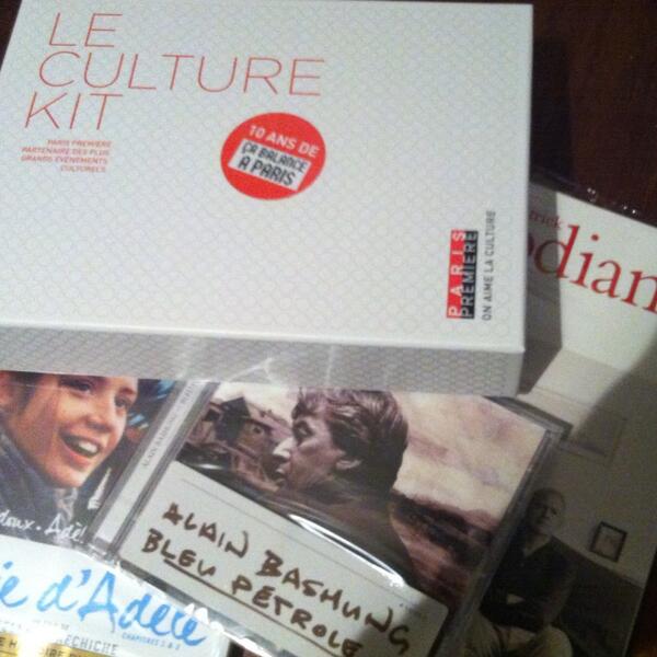 Sympa de finir la soirée avec #Bashung ! Merci @parispremieretv pour cette soirée et ce #CultureKit :) #10ansCBAP