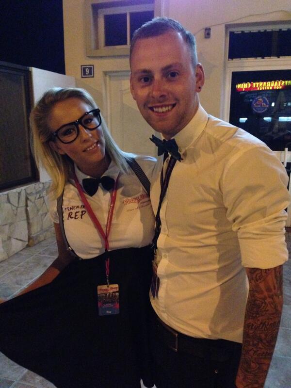 playawayabroad's tweet photo. @PlayaWayJoe &amp; @PlayaWaySteph getting ready for Skool disco tonight in #Tenerife2014 #TENERIFE #Enjoy http://t.co/BzqaFWDmJd