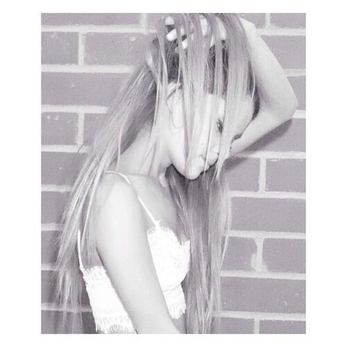 <a href="/fxkesparkles/">Ari♡</a> soo beautiful :*