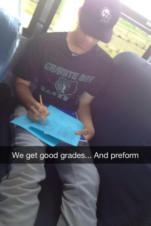 Rhurley16's tweet photo. #yucketteam http://t.co/Mf5h2R1ySI