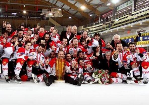 EHCVisp's tweet photo. Meister-NLB Meister!!!! http://t.co/OXfmBieYsp