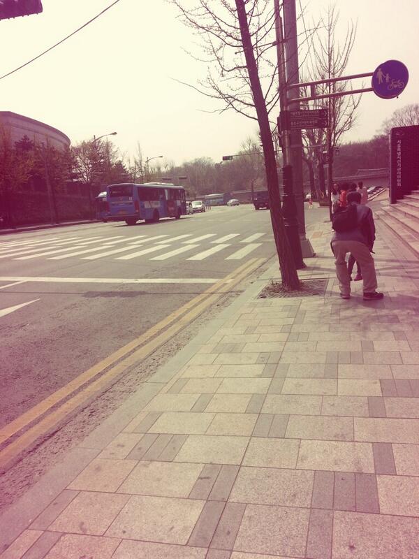 chase_bee's tweet photo. 쌀쌀한데 너무 좋다
날씨 샤방샤방 http://t.co/2CJCWtFrL8