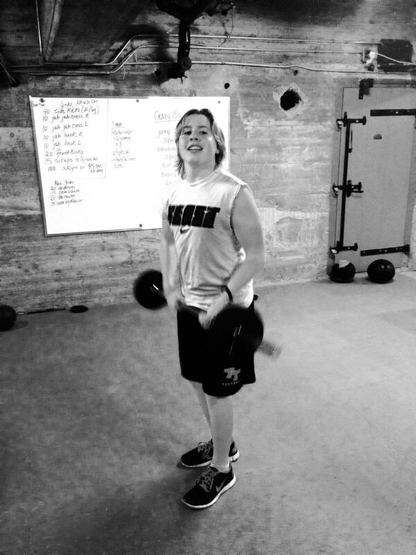 Womanizers00's tweet photo. Wetland womanizer player Harrison Embree getting a juice on during his workout today @EmbreeHarrison http://t.co/0z3aifrARM