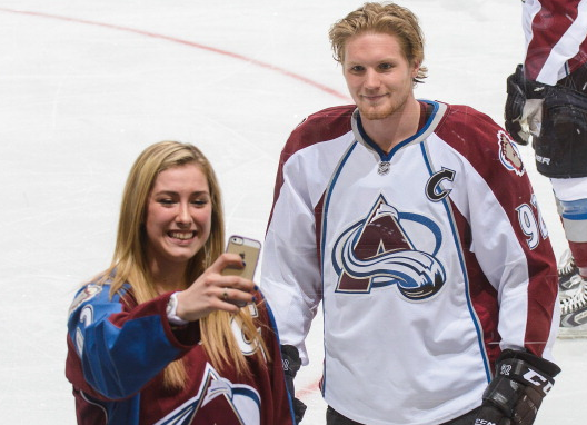 Avalanche's tweet photo. @MsARhPos @GabeLandeskog92 Voila. http://t.co/wNC8V6n71z