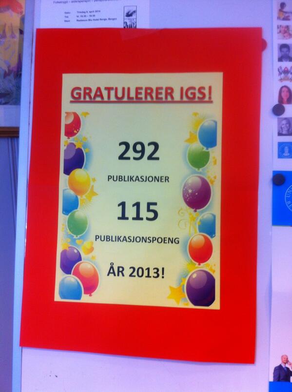 Vi gratulerer våre forskere med 292
publikasjoner i 2013! Vi feiret med boller og kaffe til alle på instituttet.