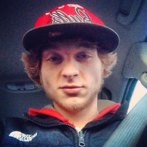Over4hours tweet picture
