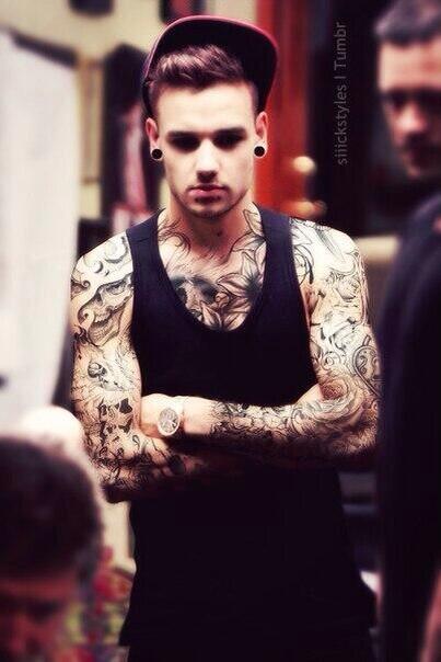 *dies of Hornyness again after this*