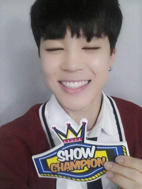 [Picture] BTS at MBC Show Champion Twitter [140409]