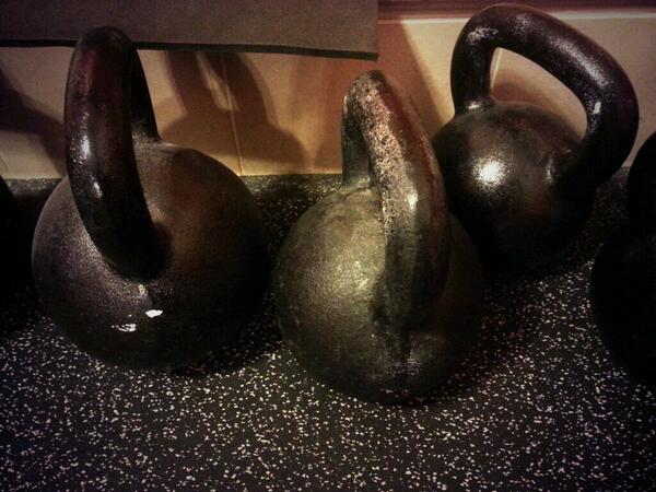 kobzolek's tweet image. Jak slabčák k 28 kg přišel. ...#funkcnitrenink # kettlebell