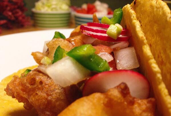 farmmarkethome's tweet photo. These fish tacos are to die for! http://t.co/kl9vP23FMv #foodblog #texas #seafood #snapper #local http://t.co/OoVmVwipFC