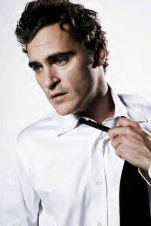 Man in shirt  #Delsiena #inspiration  #ootd #shirtmood  Joaquin Phoenix #Her