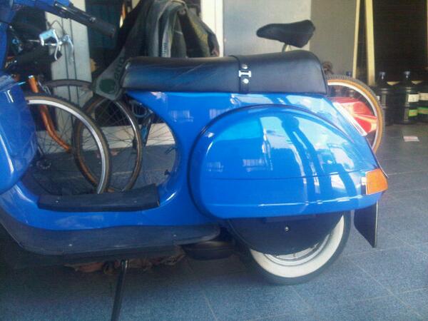  vespa  px  2 warna 