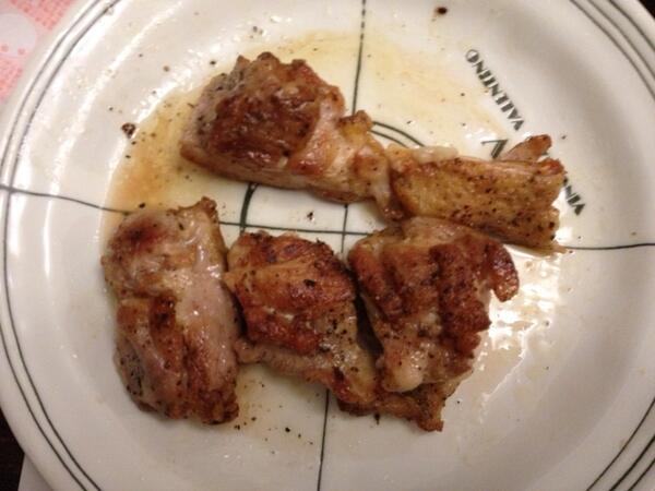 鶏モモ肉、焼いてみた(^_^)美味しい〜‼