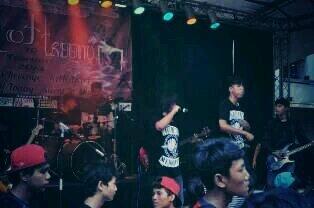 On the stage at museum mandiri GESREK 2013.