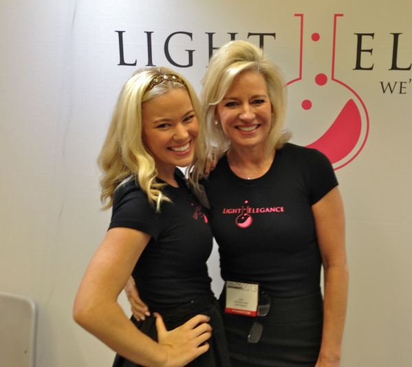 LightEleganceHQ's tweet photo. Lezlie &amp; Lexy flash a smile! #gelnails #roundbottomflask #thinkpink #motherdaughter #lightelegance http://t.co/AZA6wadspq