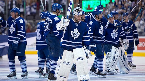 Jonathan Bernier tweet media