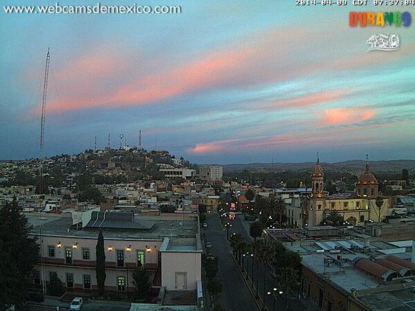 webcamsdemexico's tweet image. El cielo de #Durango hoy al amanecer, con tonos rosas: