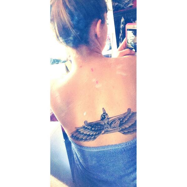 fi_penny's tweet photo. Pretty lady #Egyptian #tattoo http://t.co/sMDRaP8esD