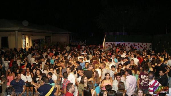 _SummerFestival's tweet photo. Recordando los mejores momentos de #SF13   RT si tu también te lo pasaste de lujo y estas esperando al #SF14 http://t.co/OHBm7bCpP1