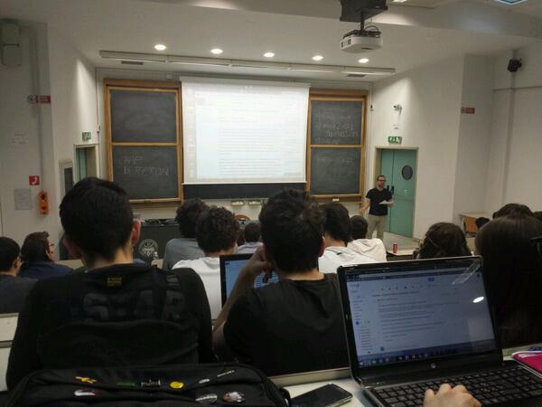 dariochai's tweet image. A #RivoluzDigitale si parla di #crapdetection