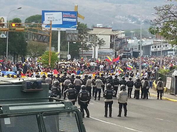 NOTICIAS VENEZUELA - Página 35 Bkz7w2BCYAI0otz