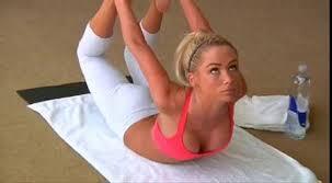 BritneyYoung22's tweet photo. 10 of the sexiest yoga poses you'll ever see! ( you wont BELIEVE #8 ) >>http://t.co/UtjBv9Zjev http://t.co/ZmJ6UDQDQq
