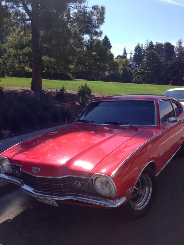 ElGalloKeyser's tweet photo. Love cars in #UCB432 #berkeley http://t.co/OiaVUBafFi