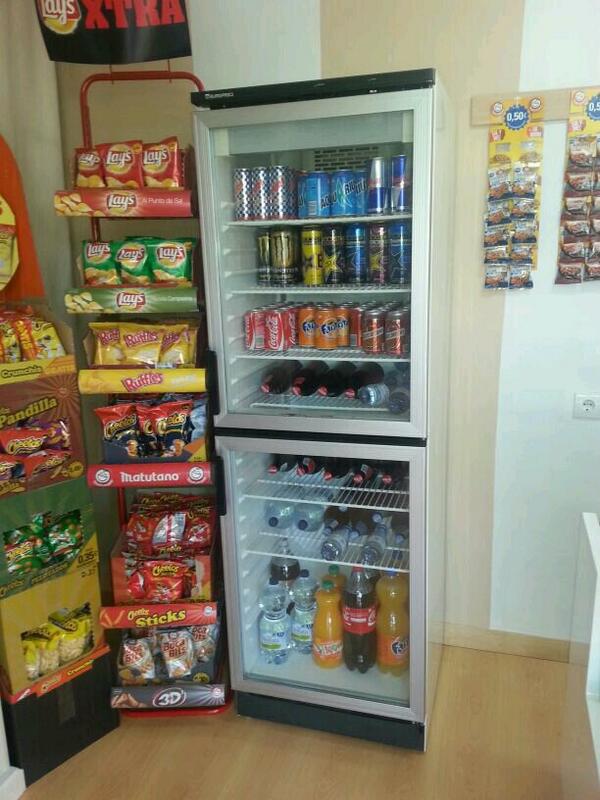 <a href="/TiendaElPirata/">Panaderia Miriam</a>, Ya contamos con una nevera para las bebidas frias.