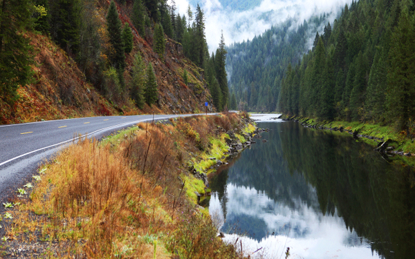 americanrivers's tweet image. RT @ParadeMagazine: Do you live near one of America's most endangered rivers?  goo.gl/1q15fK