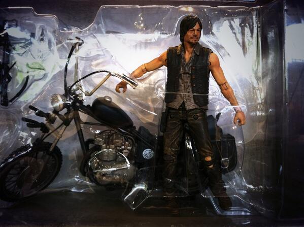 DarylFigure's tweet image. "@McFarlaneStores: Daryl and chopper! In stock and on the floor! Come and get him!!!! :) http://t.co/HtVoTrwUl8" COME AND GET ME!