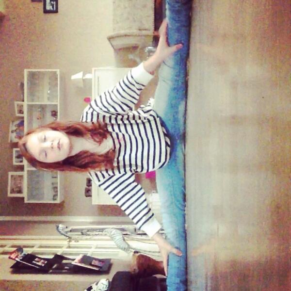 gymnastik_pigen's tweet photo. Split😉💛 http://t.co/kYckS8pIBj