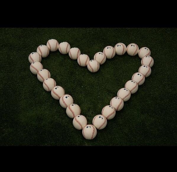 Senior night tonight come out to support us playing against East View. Home game at 7. ⚾️ #HuttoHardball