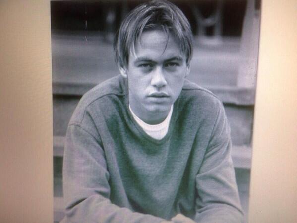 malps1984's tweet photo. @_jim13 @Hughesey23 @BCI49 @danxmas23 @Ed2Smith @Conny7 learnt everything from this bloke #malemodel http://t.co/uboKSIM7zB