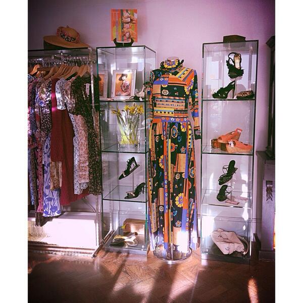 Hope u all had a lovely #Easter! ,we r back open as usual, with our #spring #summer #collection #Chelsea  #bloggers