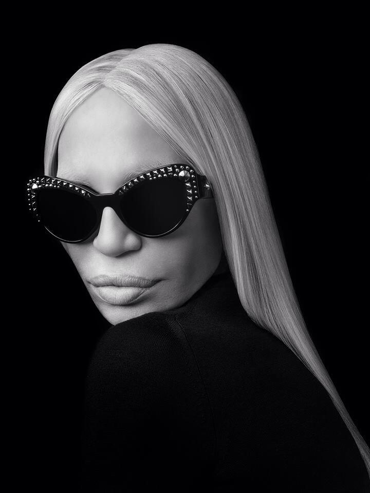 VERSACE on X Donatella Versace with the new StudsLadies sunglasses from the new eyewear collection. Photo by RAHIREZVANI http t 5kQRNAU17h X
