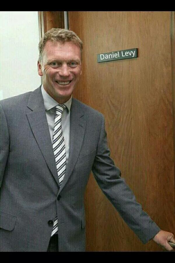 David Moyes sacked - Page 9 Bl1G7XwIQAAT_a0